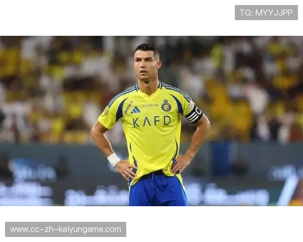 C罗精准脚后跟妙传，利雅得胜利全队沸腾